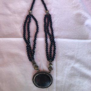 Vintage 19 inch black  necklace with onyx pendant